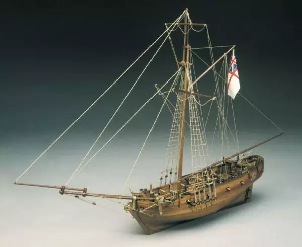 HMS Sharke Sloop Model Ship Kit - Sergal (783)