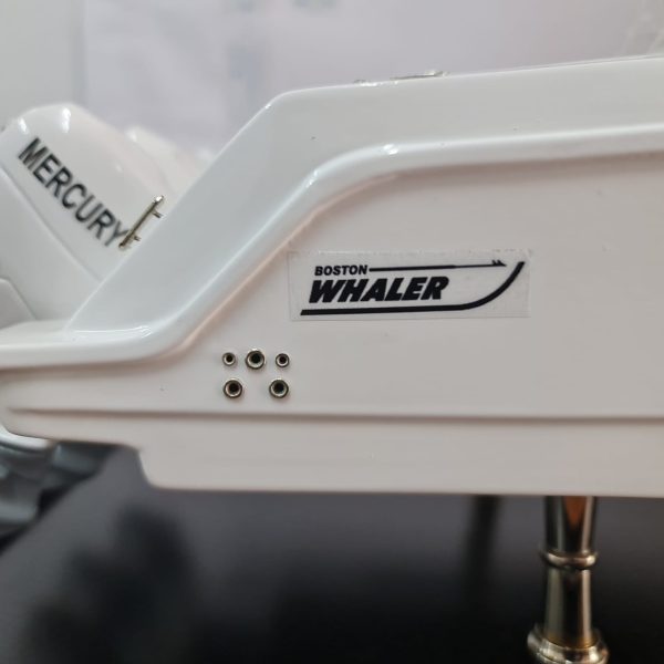 Boston Whaler 420 Model - PSM0032