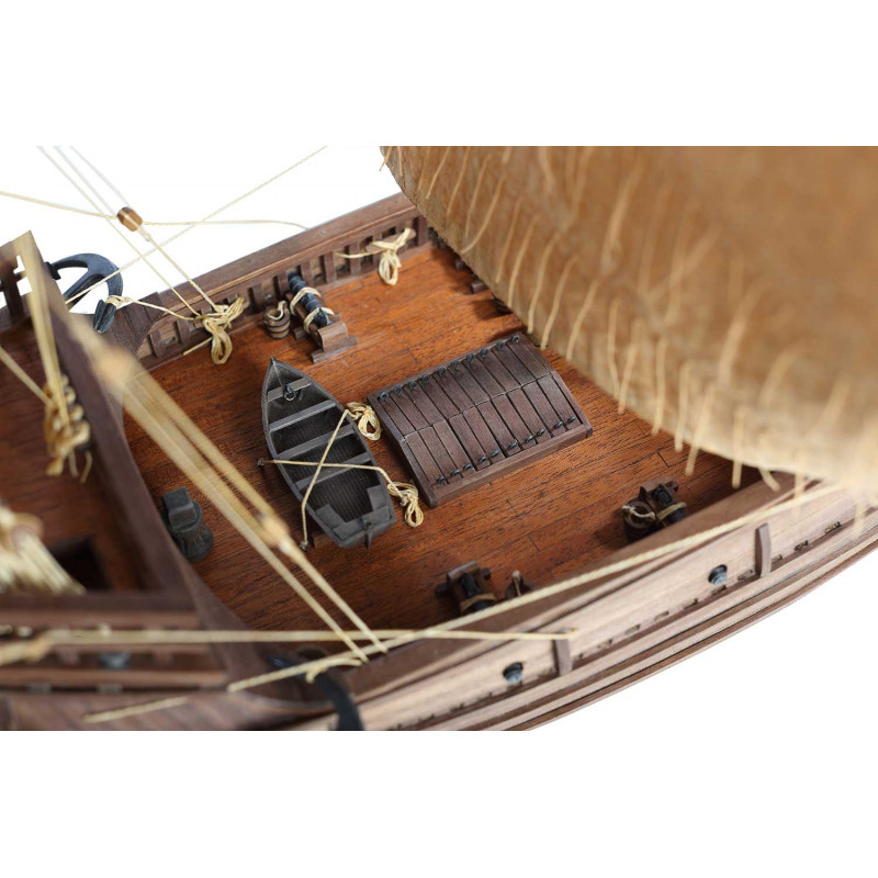 Nao Victoria, Armada De Magallanes Wooden Model Boat Kit - Disar (20140)