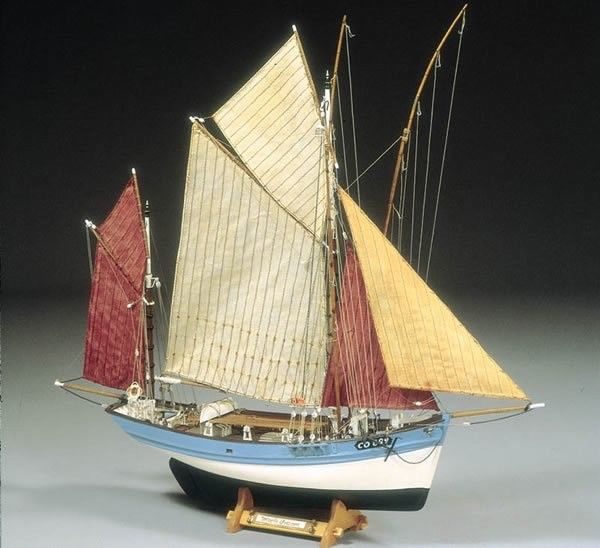 Marie Jeanne Model Boat Kit - Billing Boats (B580)
