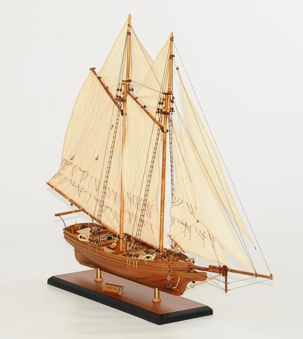 Flying Fish Model Ship (Superior Range) - PSM