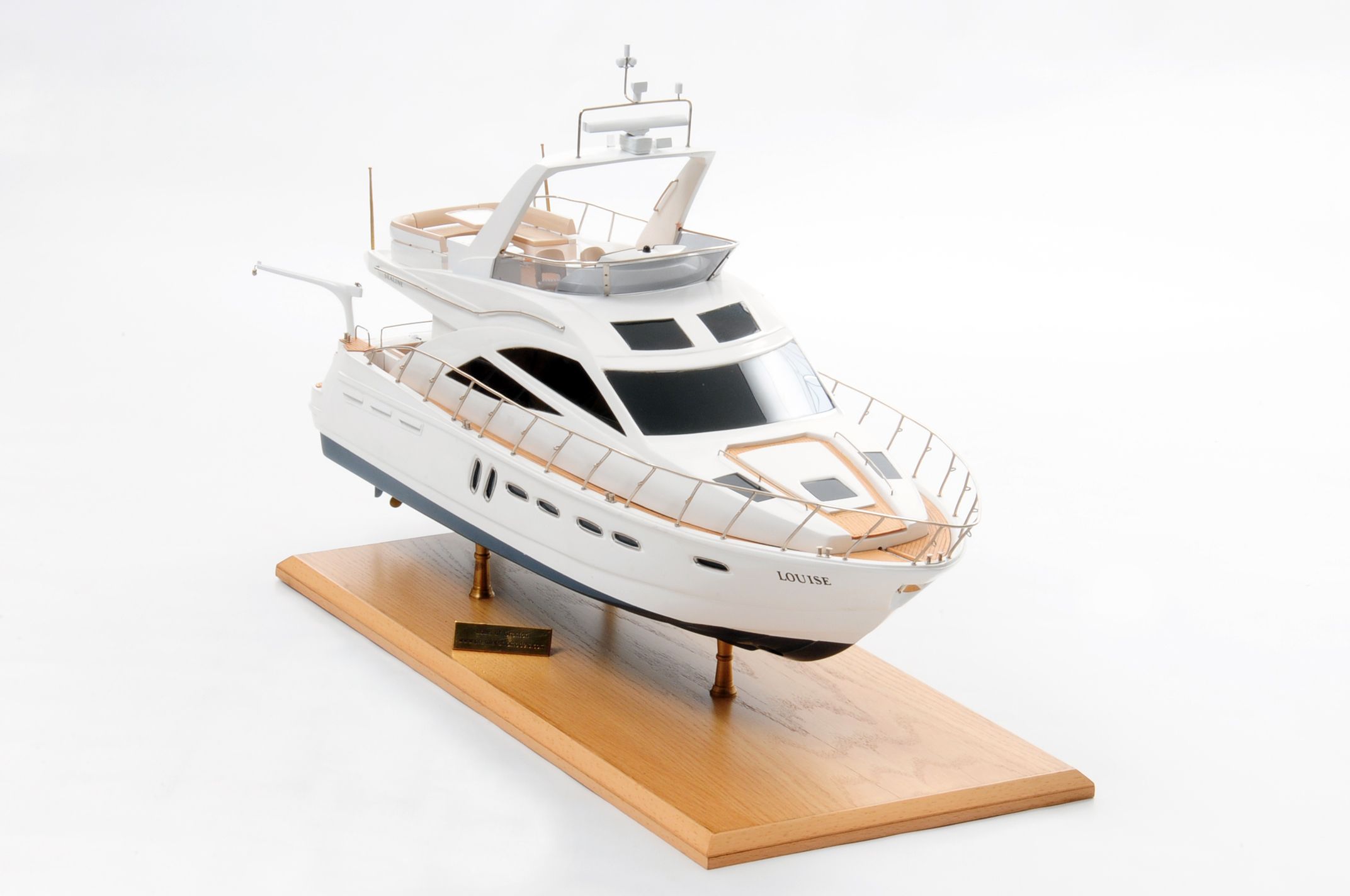 Viking Sport Cruiser Model Ship - OMH (B082) - US Premier ship Models