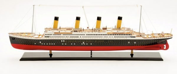 Titanic Ship Model (Superior Range) - PSM
