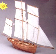 Le Madeline French Fishing Boat Kit - Mantua Models (732)