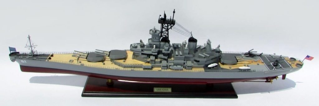 Uss Iowa - BB61 model boat