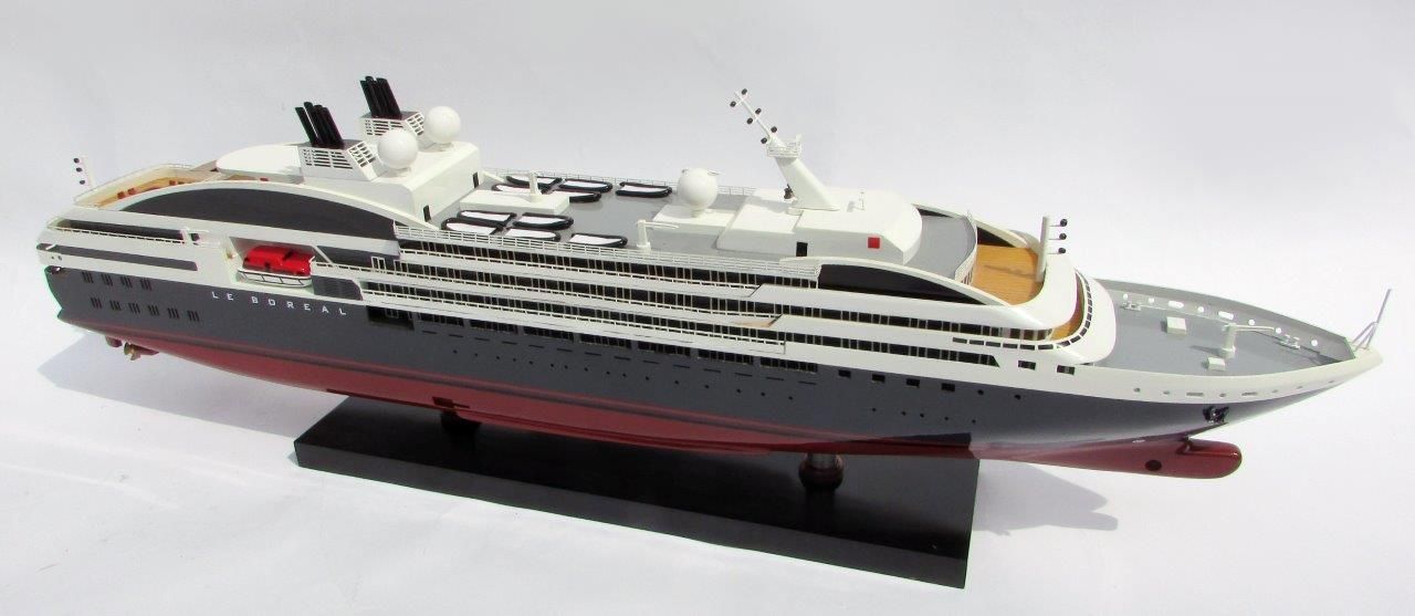 Le Boreal Model Boat - GN