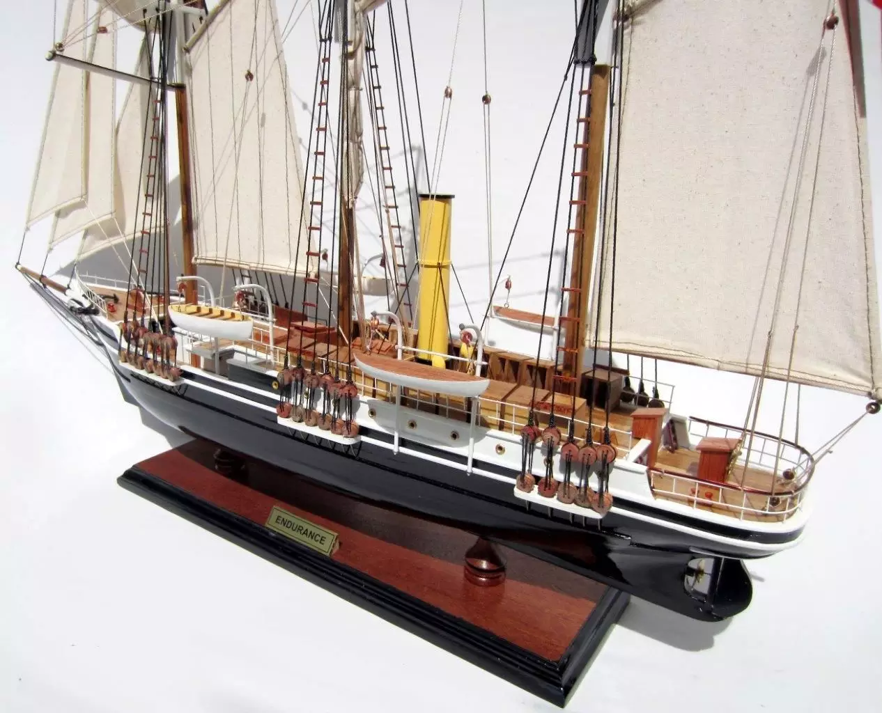 Endurance Model Boat - Premier Ship Models (Head Office)