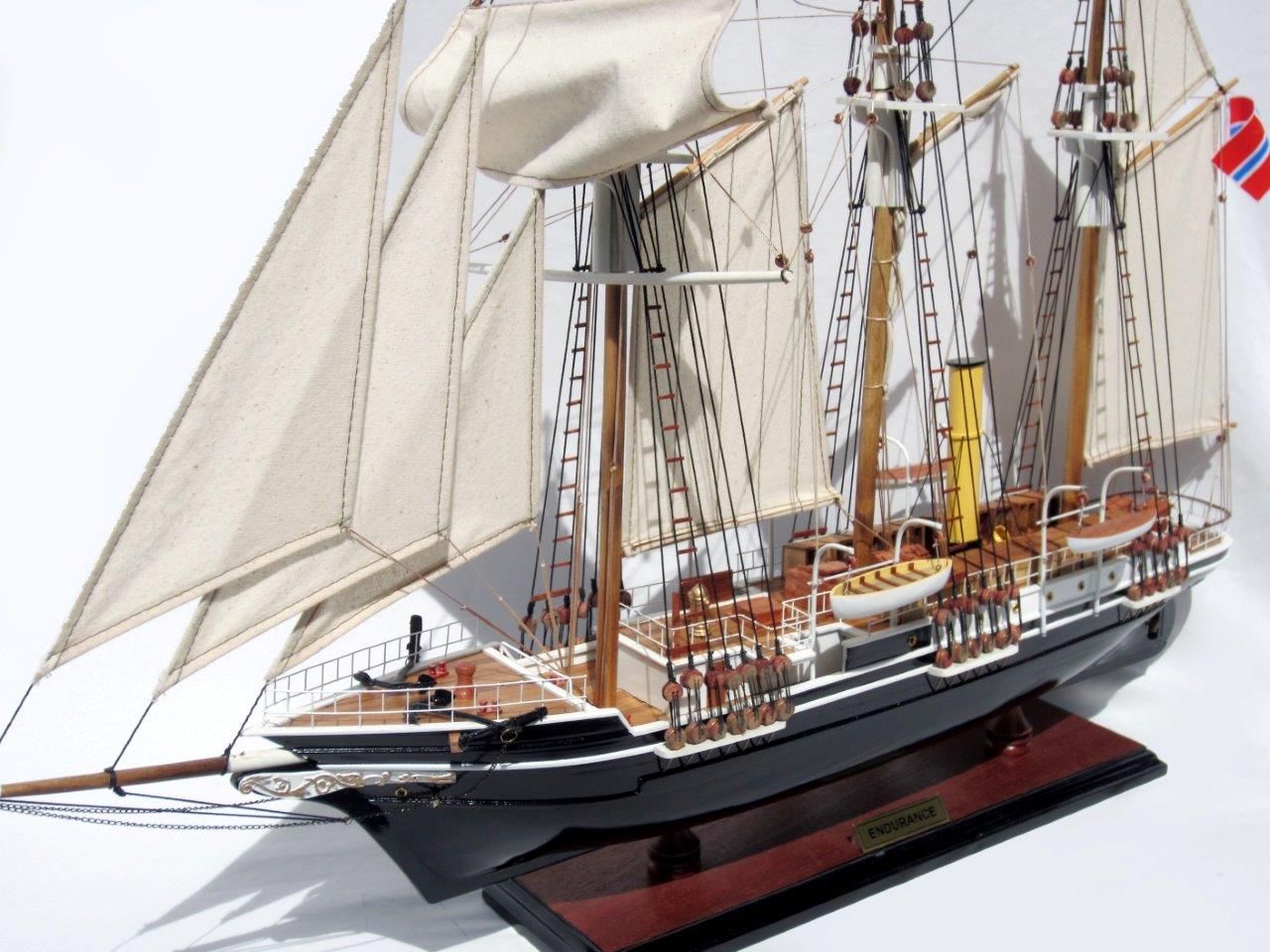 Endurance Model Boat - Premier Ship Models (Head Office)