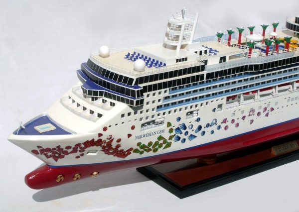 Norwegian Gem Ship Model - GN