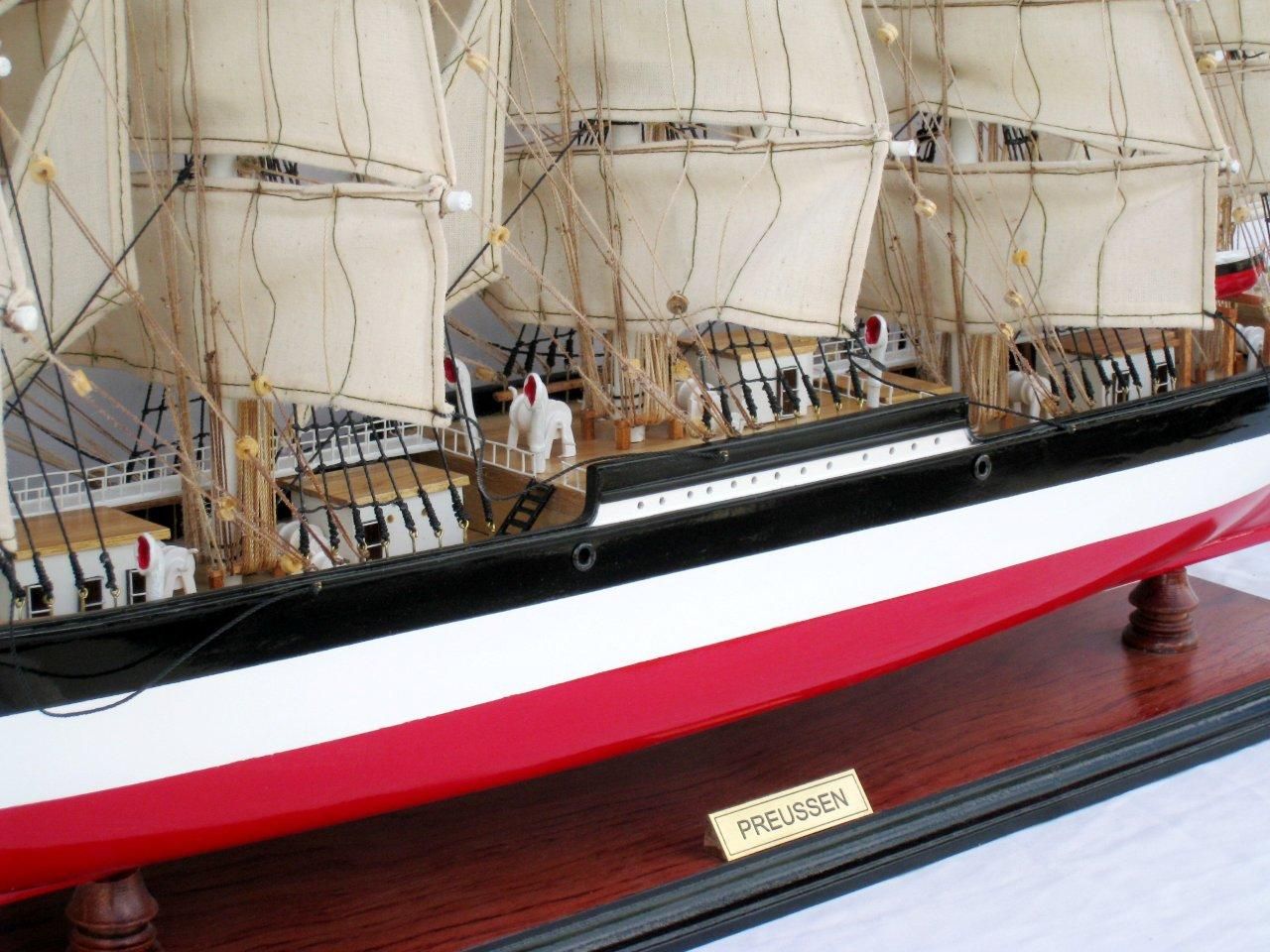 Hohentwiel Maquette Bateau – GN - FR Premier ship Models