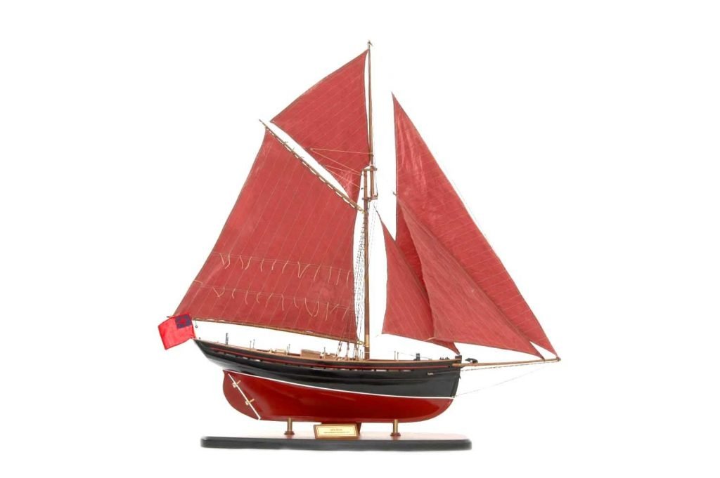 Ready Made Classic Yachts & Boat Models Premier Ship Models UK