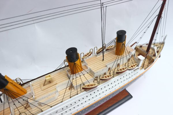 Titanic Model Ship - GN (CS0003P-80)