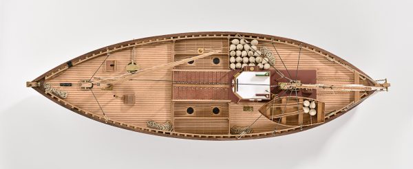 Fifie Scottish Fishing Vessel Model Boat Kit (Amati 1300/09)