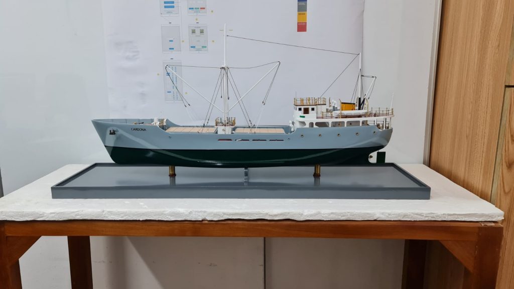 Model Ships Wooden Boats Sailboats And Yachts RC Boat Kits 3d model-ships-wooden-boats-sailboats-and-yachts-rc-boat-kits-3d