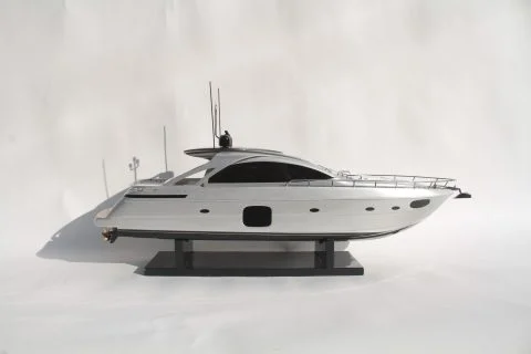 Modern Luxury Yachts