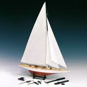 Rainbow Yacht Scale 1:80 Model Boat Kit - Amati (1700/11)