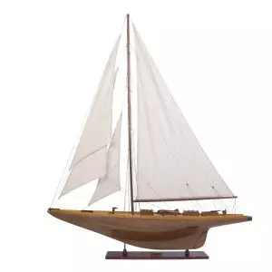 Shamrock Wooden Model Yacht (Standard Range) - AM (AS157)